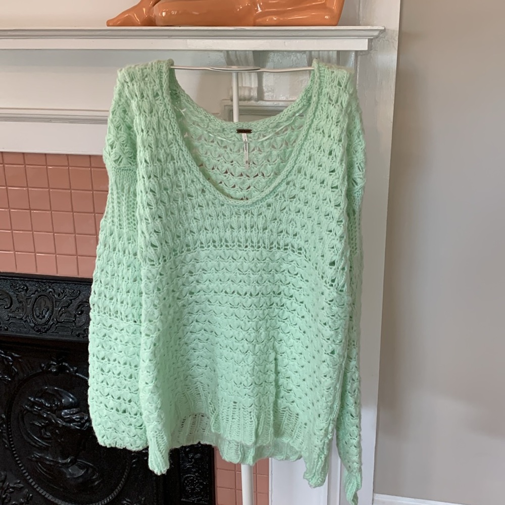 Free people Crushing Waves pullover sweater . NWOT retail 98 - Picture 2 of 5
